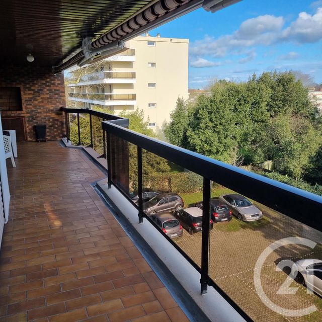 Appartement T3 à louer - 3 pièces - 75.6 m2 - BORDEAUX - 33 - AQUITAINE - Century 21 Etude Saint-Seurin